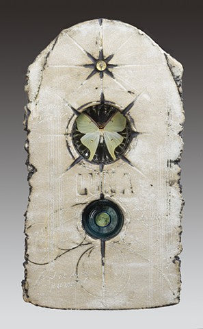 Luna - 20" x 10" x 3"